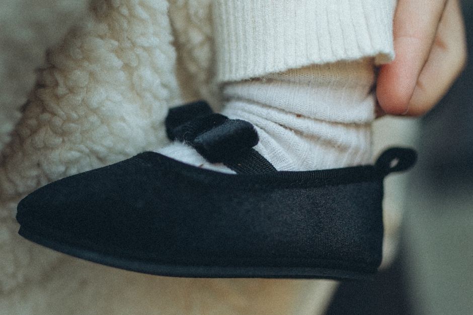 Fleece-Lined Closed-Toe House Shoes